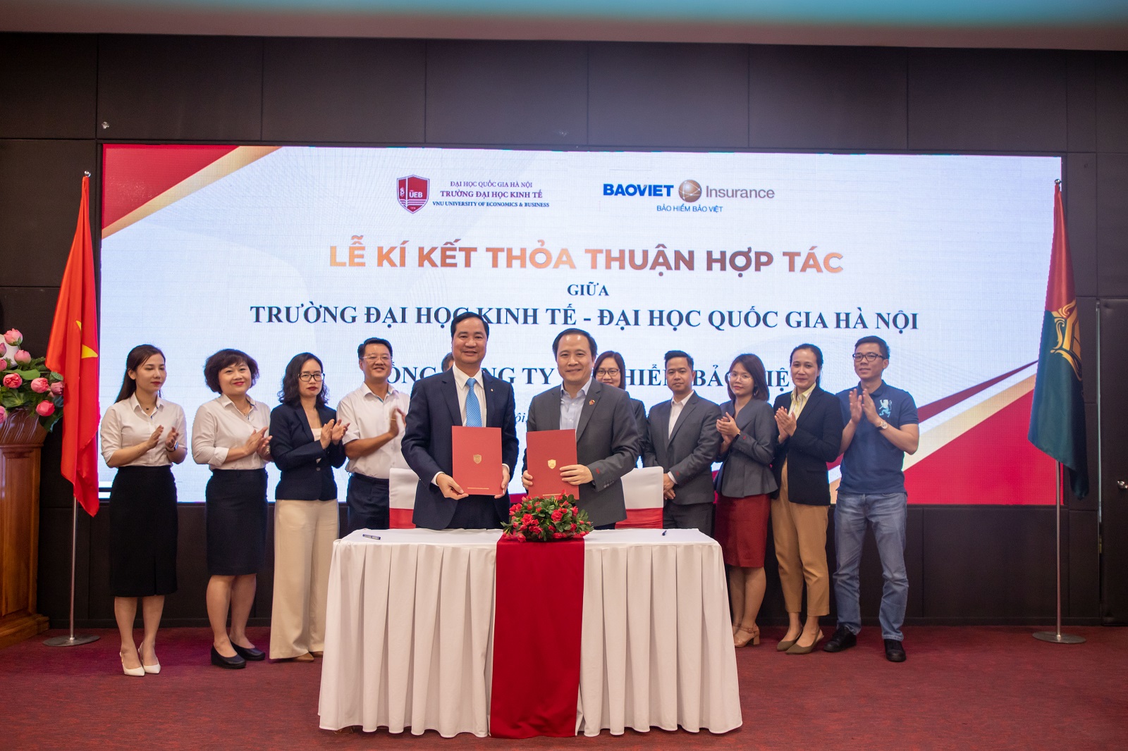 Hợp tác giữa Trường Đại học Kinh tế, ĐHQGHN và TCT Bảo hiểm Bảo Việt: Kết nối đào tạo gắn liền thực tế và phát triển năng lực nghiên cứu ứng dụng thực tiễn