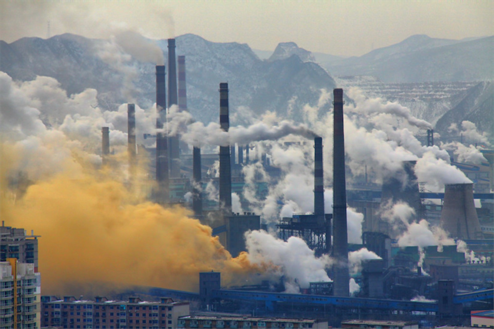 Cụm công trình nghiên cứu về ô nhiễm môi trường không khí tại đô thị Việt Nam