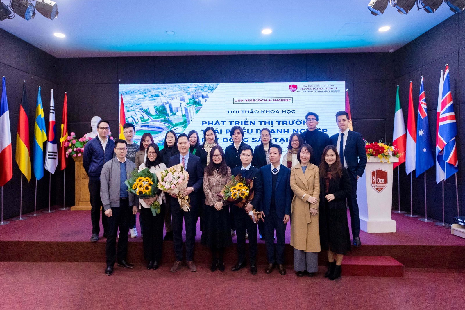 UEB tổ chức Hội thảo Khoa học “Phát triển Thị trường trái phiếu bất động sản tại Việt Nam”