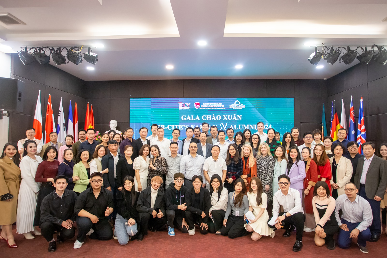 Đào tạo thế hệ sinh viên UEB - CITE có thể tự tin trong sự nghiệp và cuộc sống, dù ở Việt Nam hay ở bất cứ đâu trên thế giới!