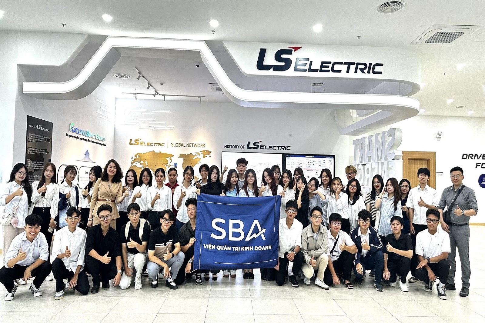 Học “thực chiến” thông qua khám phá mô hình quản trị và vận hành thông minh tại LS Electric Việt Nam 